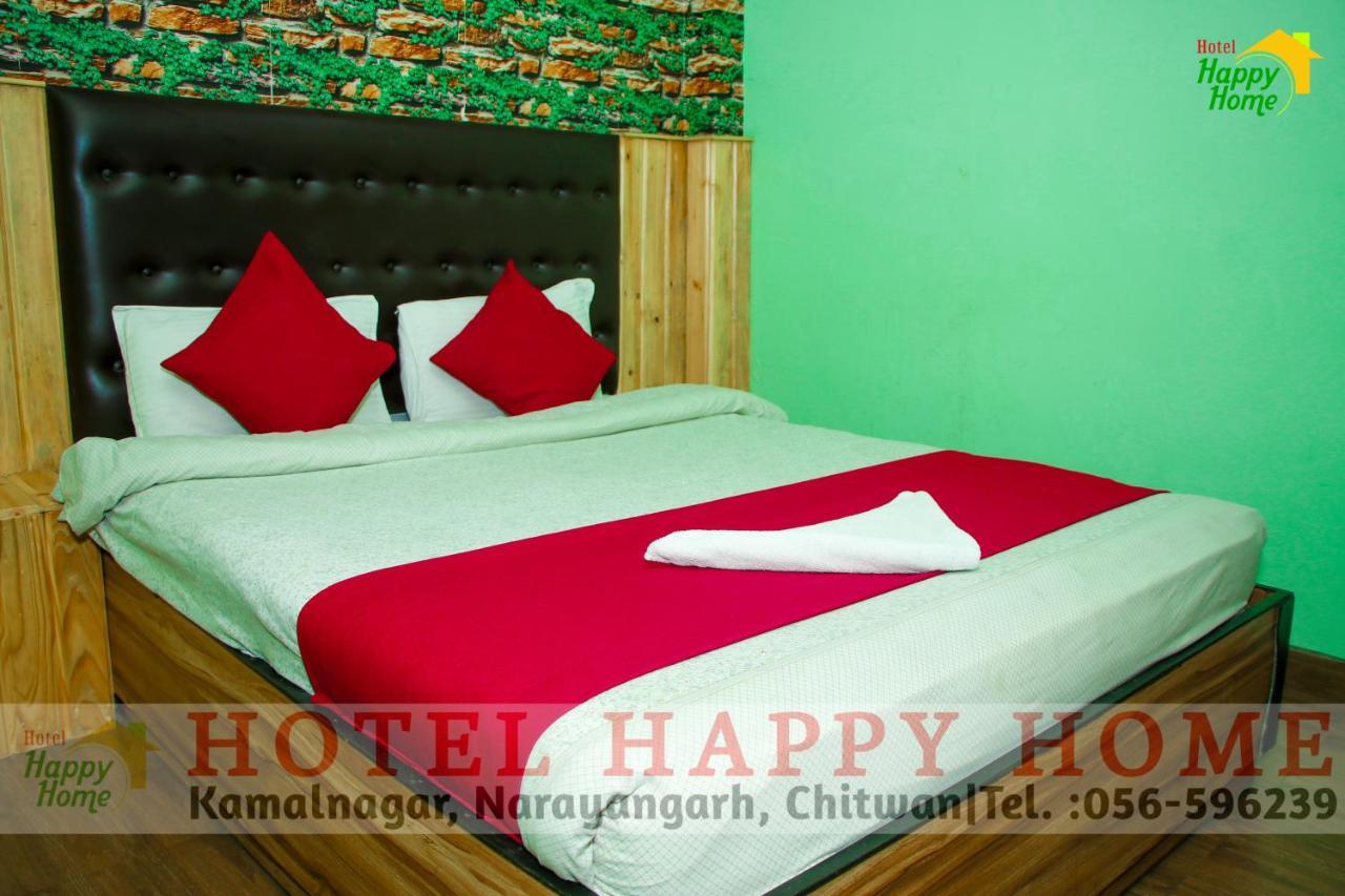 Hotel Happy Home Chitwan Extérieur photo