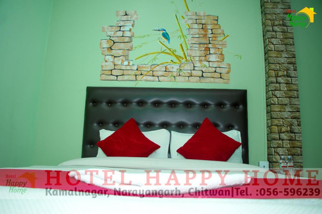 Hotel Happy Home Chitwan Extérieur photo